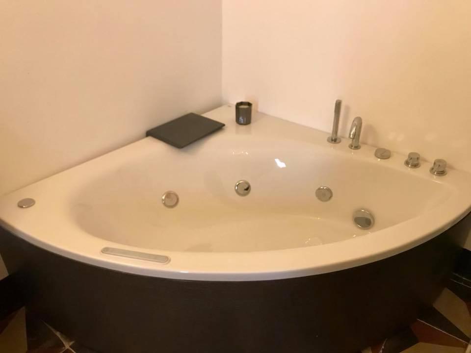 Mare Polignano A Mare Hotel Phòng bức ảnh